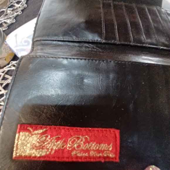 Apple bottom wallet - Picture 5 of 6